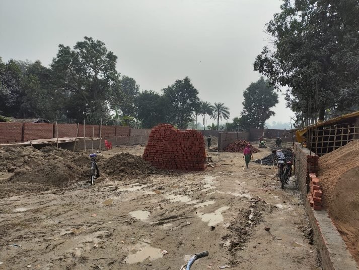 Showroom – Step 1: Bare land & site setting-out